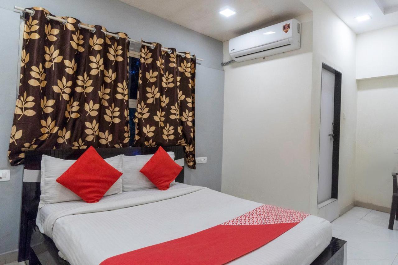 Oyo 13535 Aakash Hotel Ahmedabad Luaran gambar