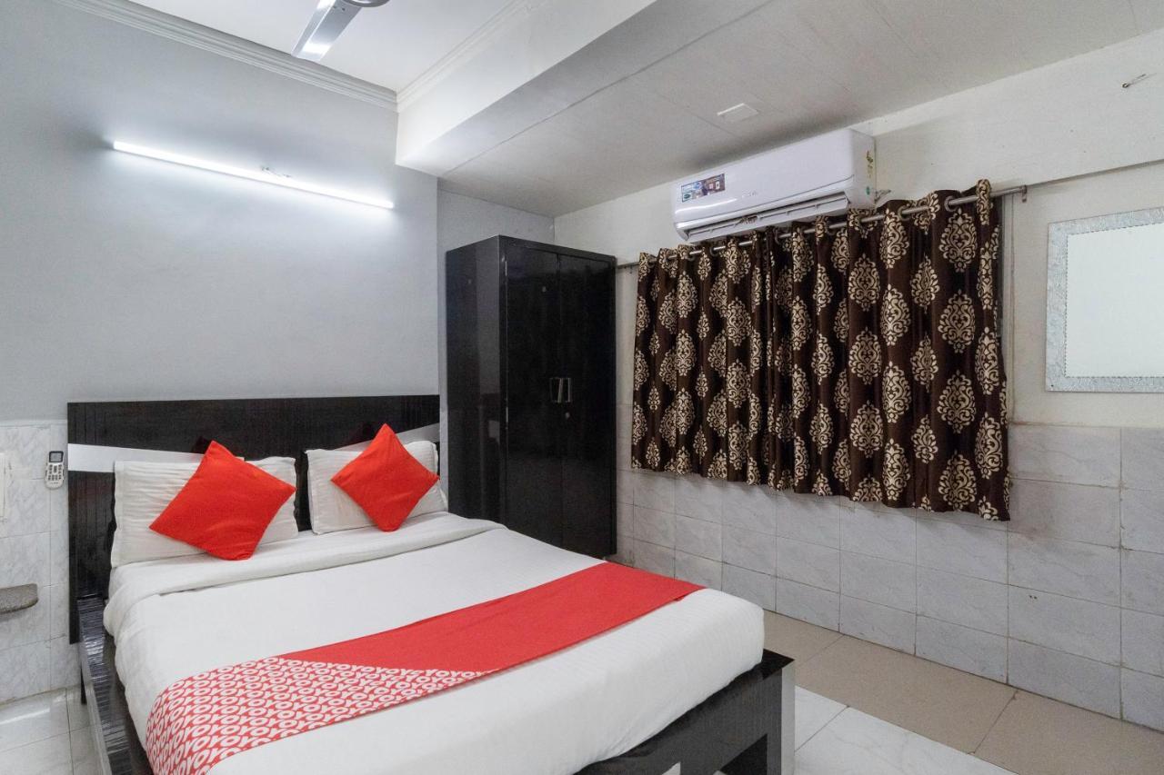 Oyo 13535 Aakash Hotel Ahmedabad Luaran gambar